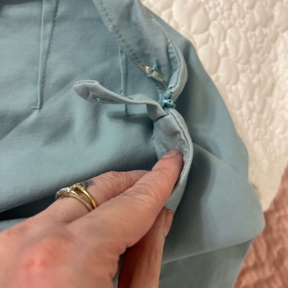 St. John Capri Light Blue Pants Tiffany Blue 10 Medium - Picture 7 of 12